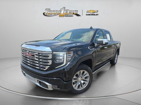 Used 2025 GMC Sierra 1500 Denali w/ Technology Package AWD/4WD image 4