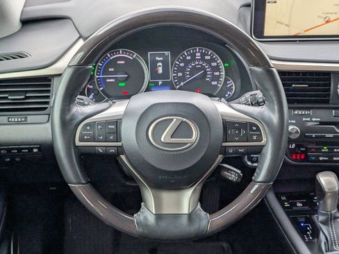 Used 2019 Lexus RX 450h AWD w/ Luxury Package image 18