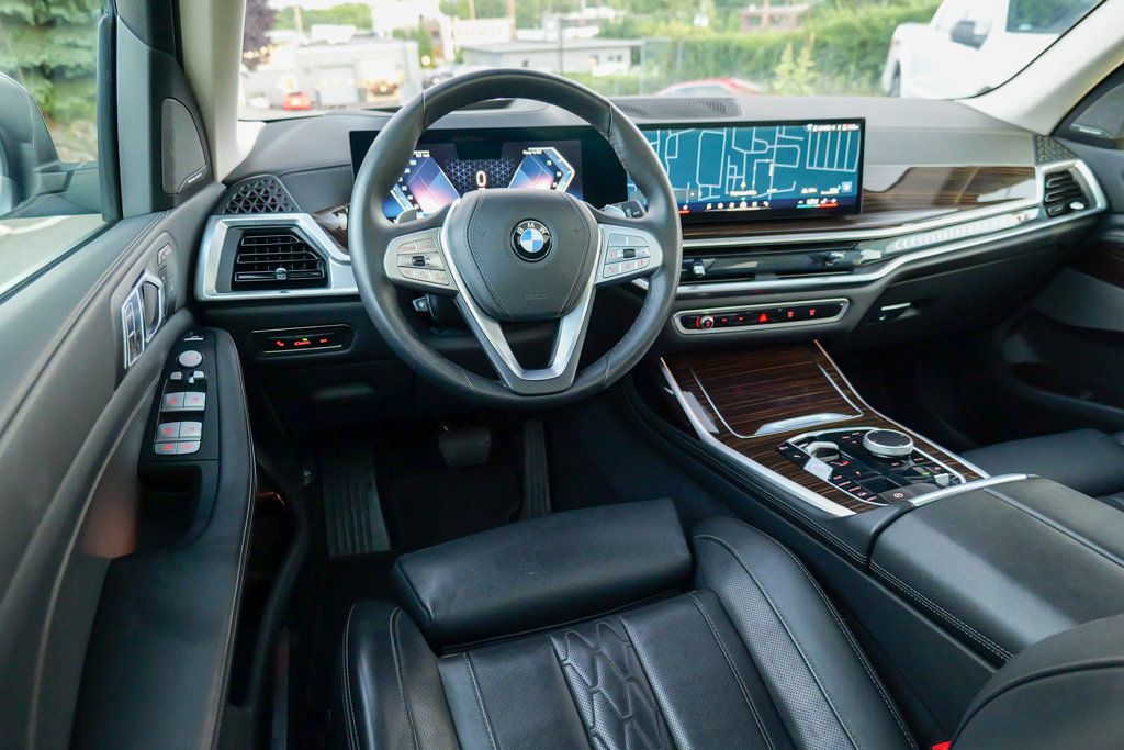 Used 2026 BMW X7 xDrive40i AWD/4WD image 40