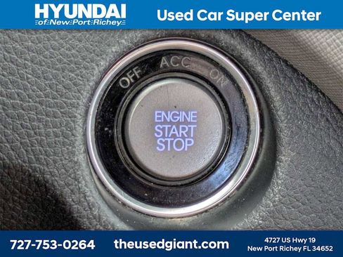 Used 2013 Hyundai Santa Fe Sport 2.0T image 32