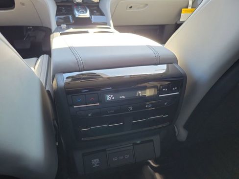 New 2026 Acura MDX Advance Package image 16