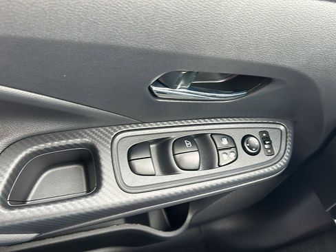 New 2025 Nissan Versa SV w/ Trunk Package image 18