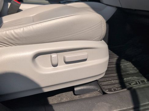 Used 2021 Honda Pilot Touring image 49