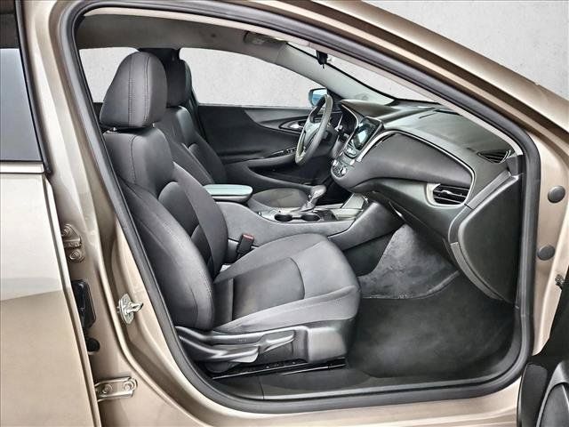 Certified 2025 Chevrolet Malibu LT FWD image 20