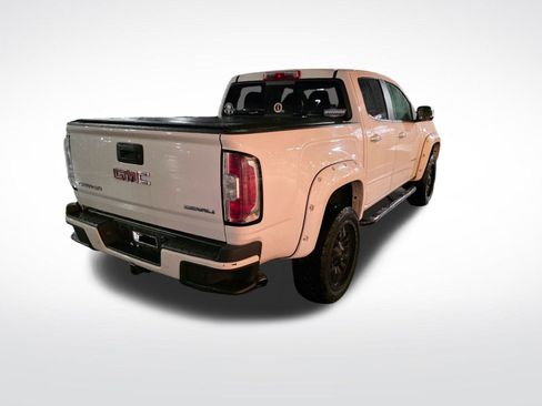Used 2019 GMC Canyon Denali image 5