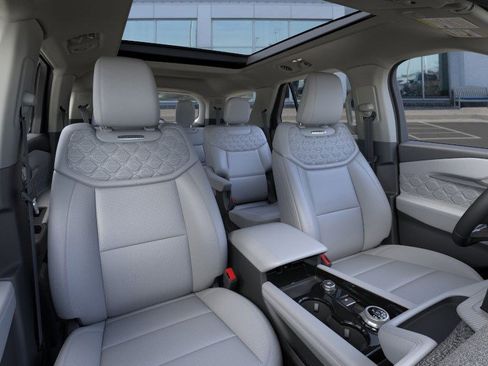 New 2026 Ford Explorer Platinum w/ LUX Leather Package image 10