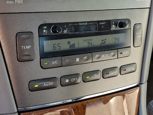 Used 2005 Lexus ES 330 FWD image 15