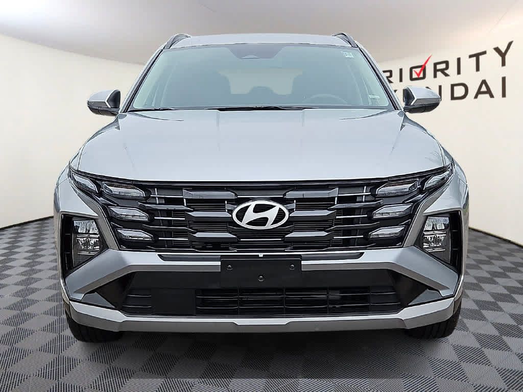 Used 2026 Hyundai Tucson SEL Plus FWD image 2