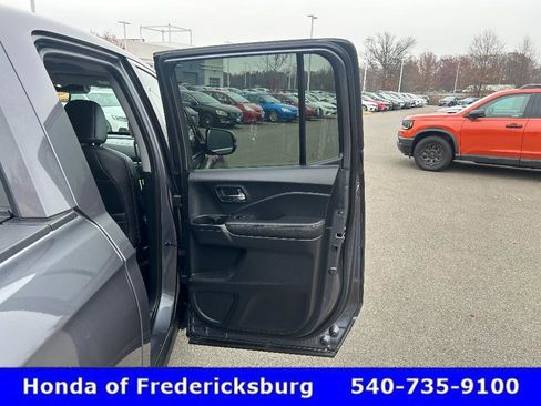 Certified 2025 Honda Ridgeline RTL image 31