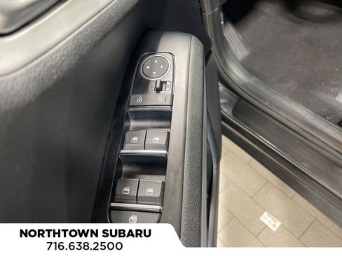 Used 2020 Kia Soul LX image 23