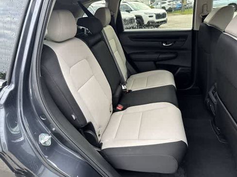 Used 2025 Honda CR-V EX image 19