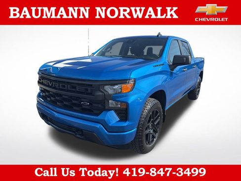 Used 2024 Chevrolet Silverado 1500 Custom w/ LPO, Dark Essentials Package AWD/4WD image 1