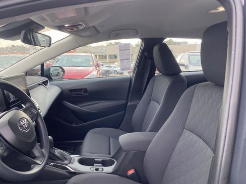 Used 2026 Toyota Corolla LE image 11