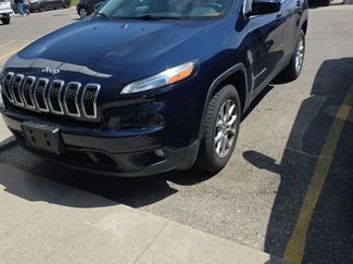 Used 2014 Jeep Cherokee Latitude w/ Comfort/Convenience Group AWD/4WD video 2