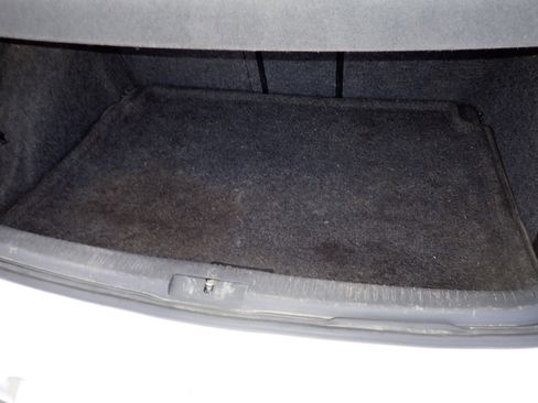 Used 2012 Volkswagen Golf 2.5L Conv & Sunroof 4 Door PZE image 20