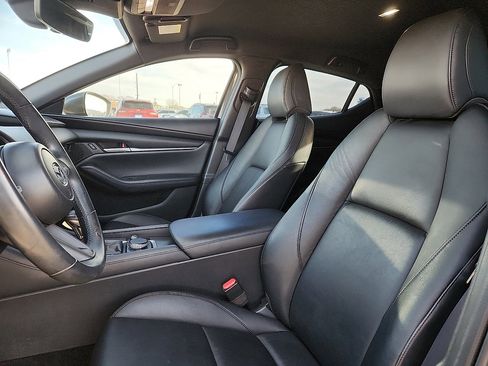 Used 2021 MAZDA MAZDA3 s image 7