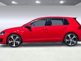 Used 2017 Volkswagen GTI SE image 2
