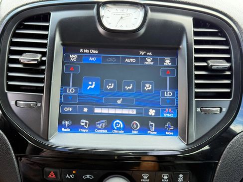 Used 2013 Chrysler 300 S image 58