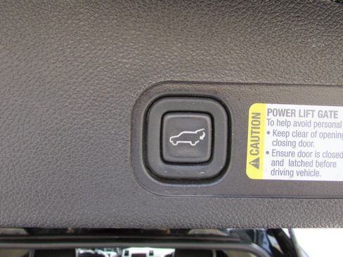 Used 2009 Cadillac Escalade 2WD image 18