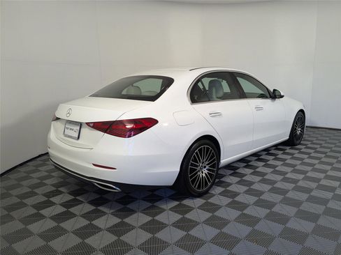 Used 2023 Mercedes-Benz C 300 Sedan image 6