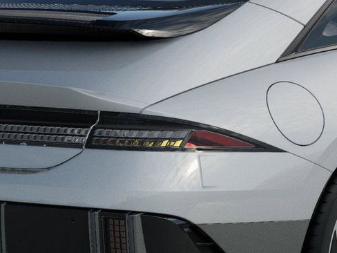 New 2025 Hyundai Ioniq 6 SEL image 10
