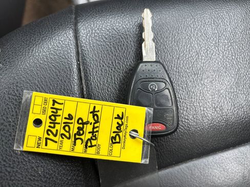 Used 2016 Jeep Patriot High Altitude image 26