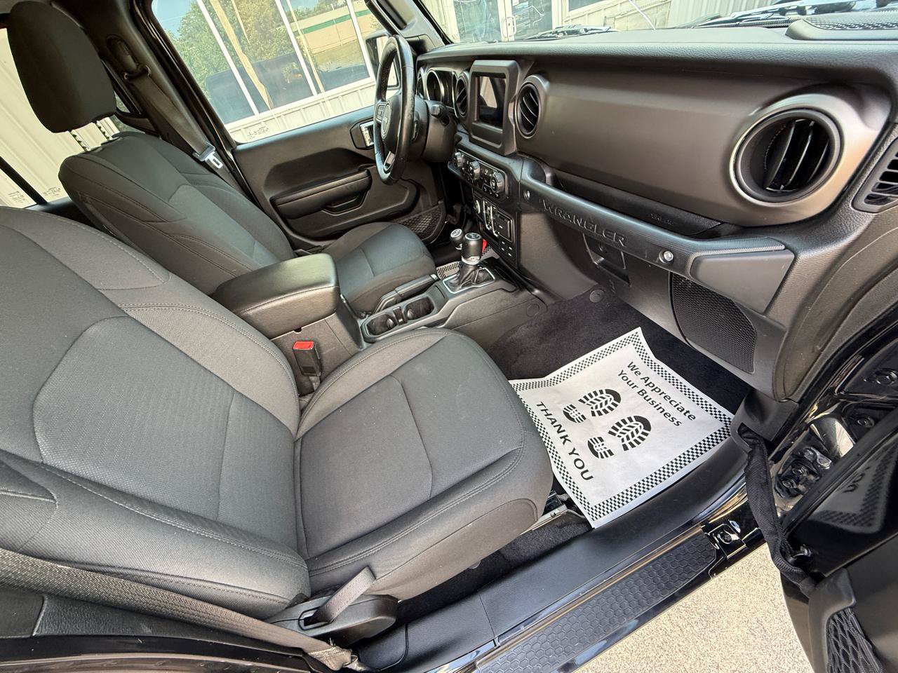 Used 2021 Jeep Wrangler Unlimited Sport AWD/4WD image 12