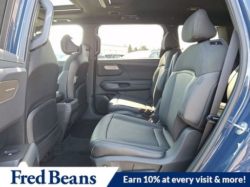 New 2027 Kia Telluride S image 6