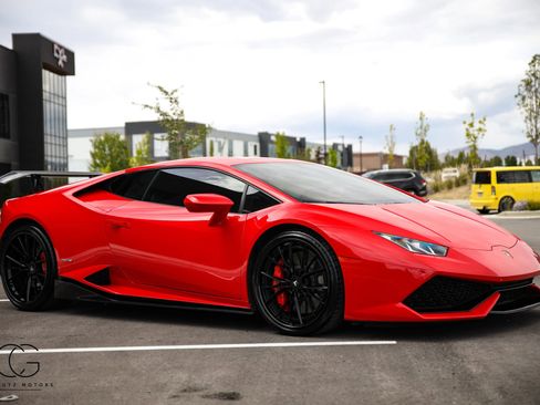 Used 2015 Lamborghini Huracan LP 610-4 AWD/4WD image 22
