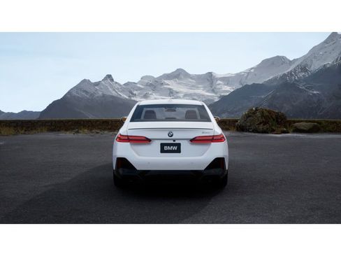 New 2026 BMW 530i image 5