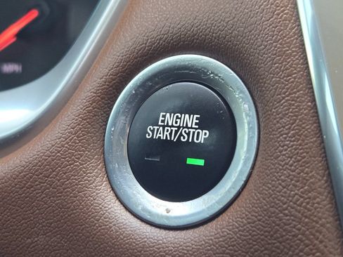 Used 2020 Chevrolet Traverse High Country AWD/4WD image 16