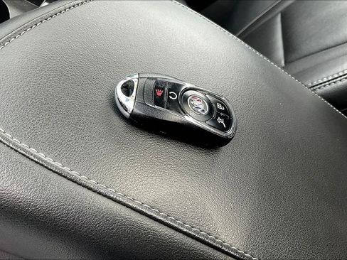 Used 2020 Buick Enclave Avenir w/ Avenir Technology Package AWD/4WD image 36