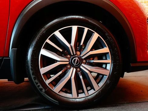 Certified 2022 Nissan Kicks SV w/ Interior Electronics Package FWD image 80
