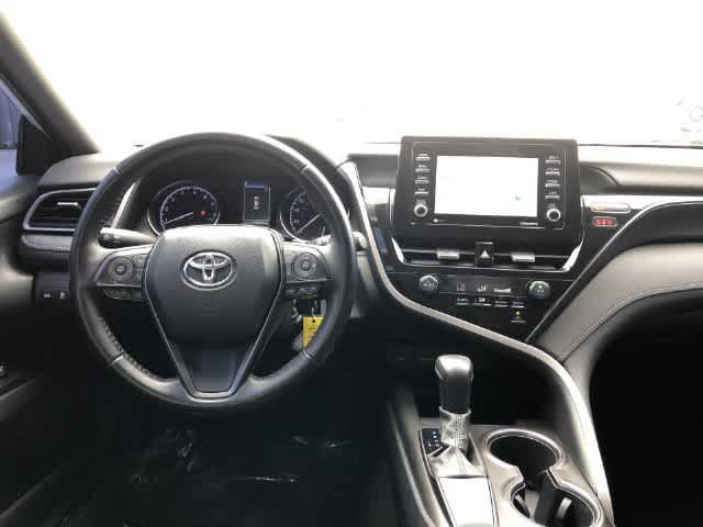Used 2021 Toyota Camry SE FWD image 13