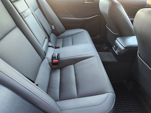 Used 2023 Lexus IS 300 w/ Comfort Package image 32
