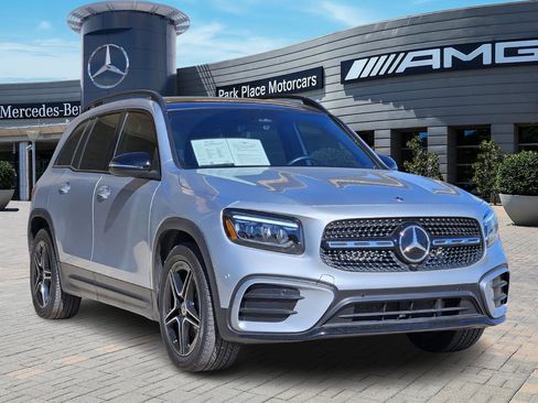 Certified 2024 Mercedes-Benz GLB 250 image 2