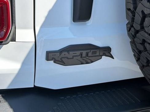 New 2026 Ford Bronco Raptor w/ Interior Carbon Fiber Pack AWD/4WD image 12