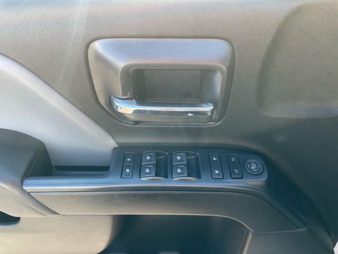 Used 2019 Chevrolet Silverado 2500 W/T AWD/4WD image 7