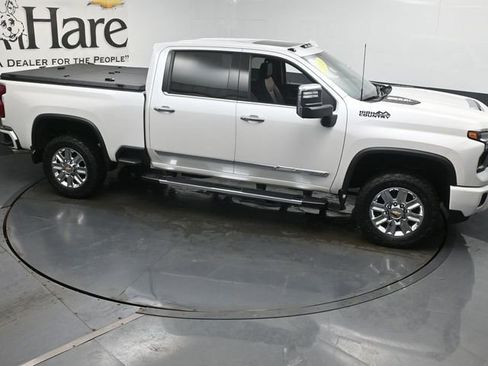Used 2024 Chevrolet Silverado 3500 High Country w/ High Country Premium Package AWD/4WD image 37