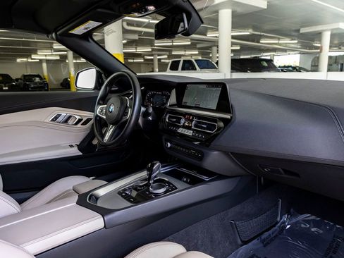 Certified 2023 BMW Z4 M40i w/ Premium Package RWD image 26