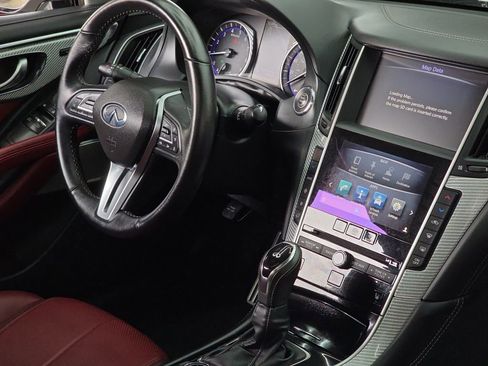 Used 2018 INFINITI Q60 Red Sport 400 w/ Pro Active Package image 16