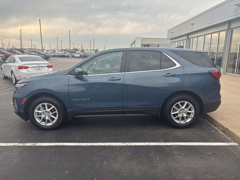 Used 2024 Chevrolet Equinox LT w/ LPO, Floor Liner Package image 7
