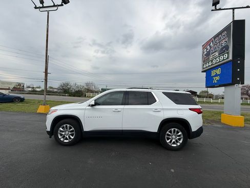 Used 2018 Chevrolet Traverse LT image 7