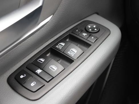 Used 2023 RAM 1500 Big Horn AWD/4WD image 19