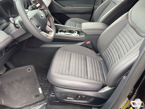 New 2026 Ford Explorer ST-Line w/ ST-Line Street Pack image 7