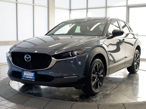 Used 2022 MAZDA CX-30 AWD 2.5 S w/ Preferred Package image 4