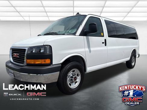 New 2026 GMC Savana 3500 LT w/ LT Preferred Equipment Group RWD image 7