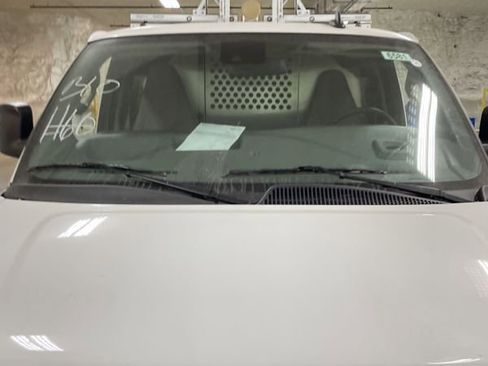 Used 2025 Chevrolet Express 2500 Extended w/ Communications Package image 16