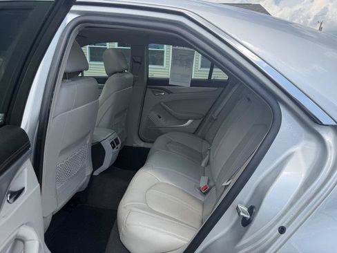 Used 2013 Cadillac CTS Luxury RWD image 4