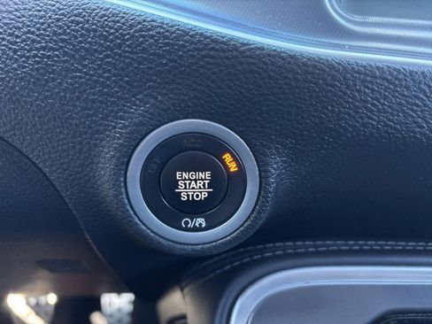 Used 2020 Dodge Challenger R/T w/ Blacktop Package image 20